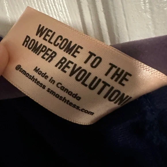 Smash + Tess Navy Blue S/S Women's Sunday Romper size L. New Without Tags - Picture 5 of 6